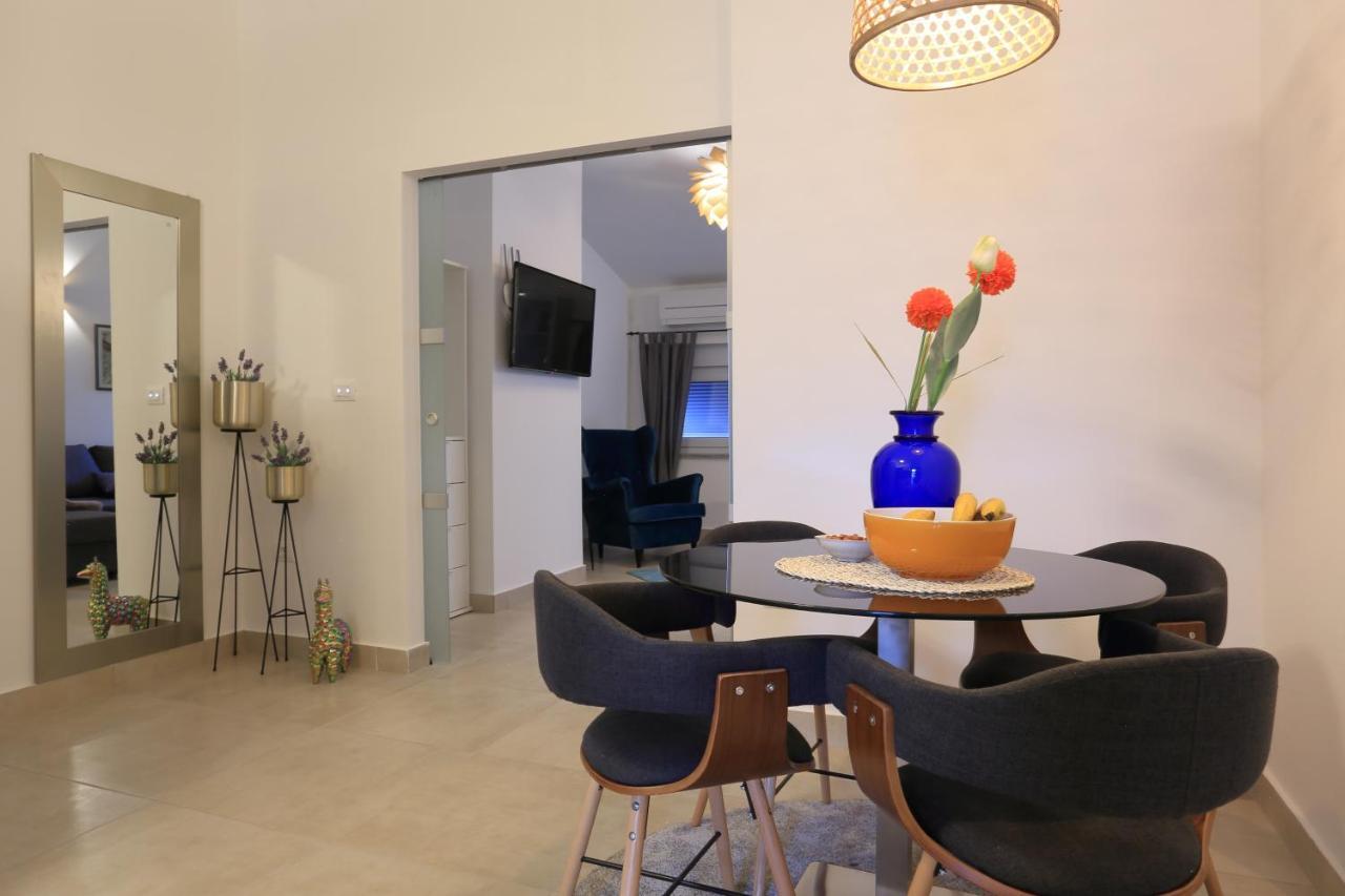 Apartments Bonvenon2Pula Extérieur photo